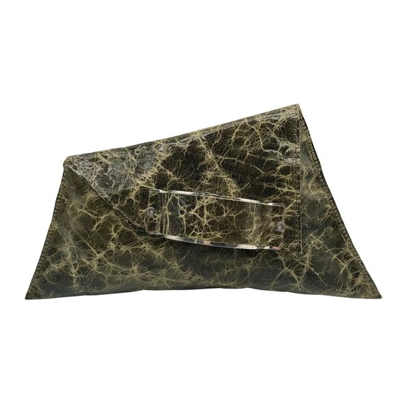 Sulay Rodriguez Handmade Artisan Green Leather Abstract Clutch - Picture 1 of 11